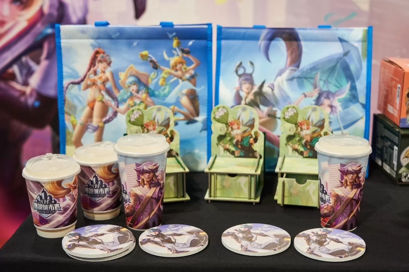家樂福成為《Garena 傳說對決》城市賽贊助伙伴！首波聯(lián)名限定商品登場